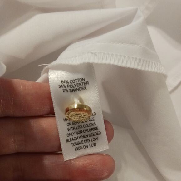 Marc New York Andrew Marc White Button Down Blouse NWT - Picture 10 of 11